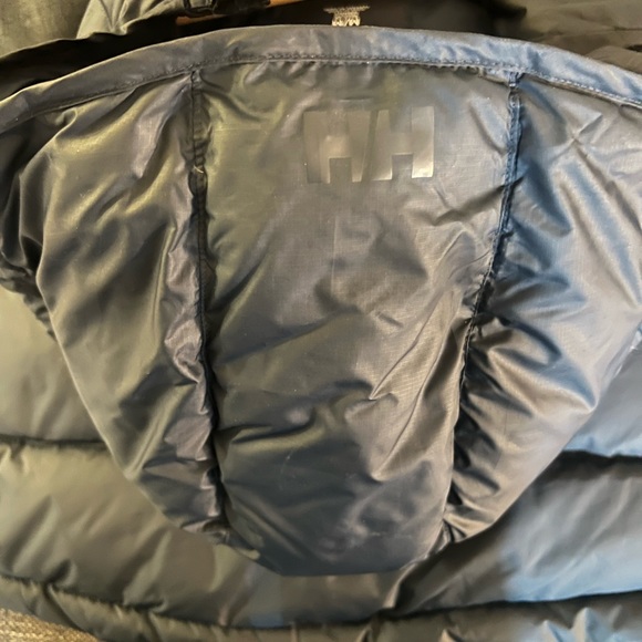 Helly Hansen Vest - Picture 4 of 9